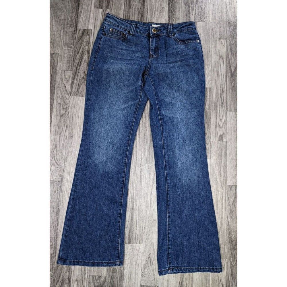 DKNY Size 8 Whiskered Bootcut Embroidered Pockets Denim Blue Jeans